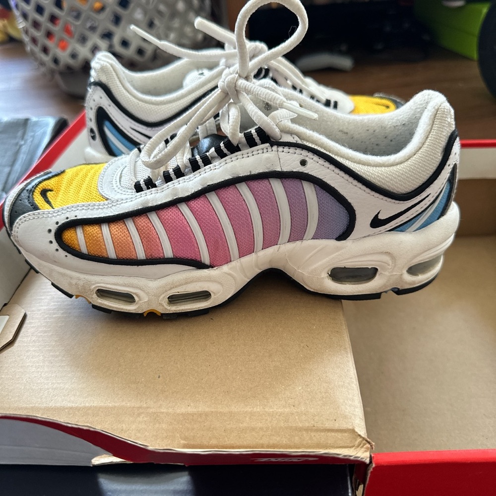 Nike air max